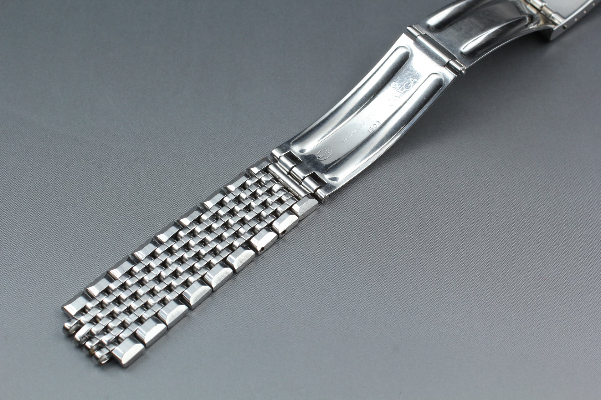 Near MINT OMEGA Beads of Rice Bracelet FF70/1503 18mm Stainless Steel Men's