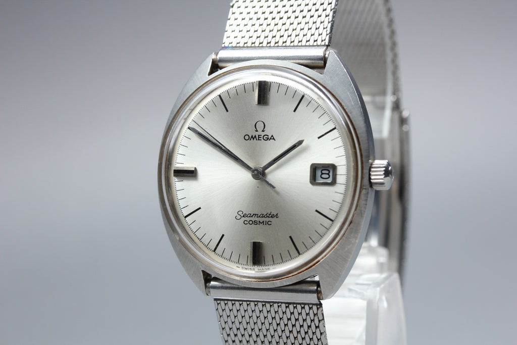 1960s Near MINT OMEGA Seamaster COSMIC 35mm 136.017 Manual Silver Men's Vintage