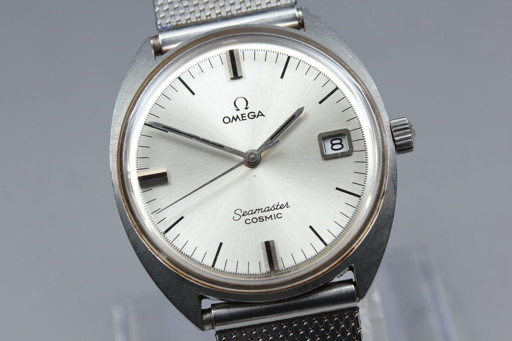 1960s Near MINT OMEGA Seamaster COSMIC 35mm 136.017 Manual Silver Men's Vintage