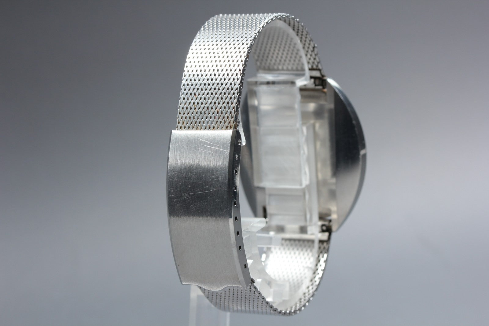 1960s Near MINT OMEGA Seamaster COSMIC 35mm 136.017 Manual Silver Men's Vintage