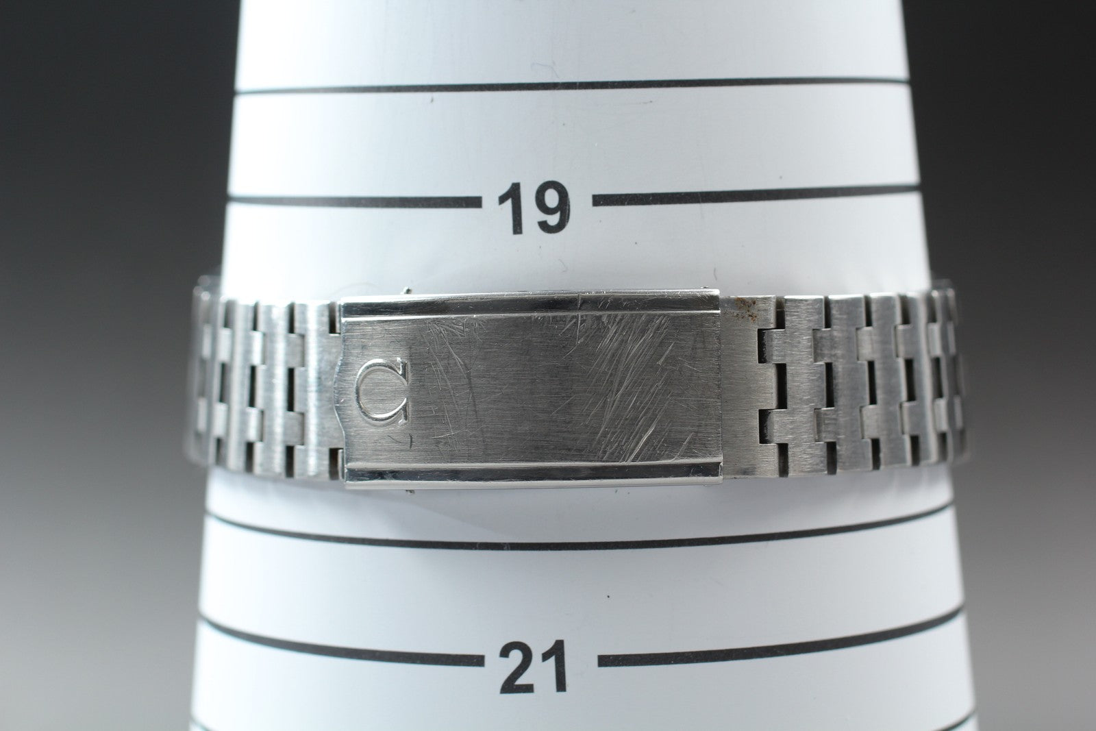 1975 Near MINT OMEGA Seamaster 36mm 166.0240 Automatic Silver Dial Men's Vintage