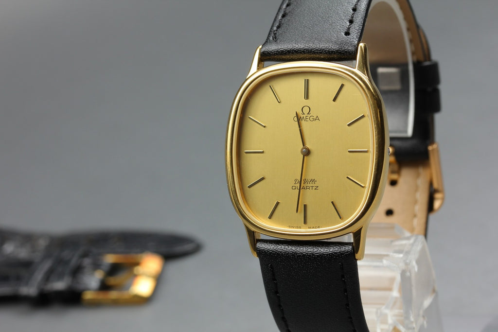 1984 Near MINT OMEGA De Ville 30mm 191.0132.1 Quartz Gold Dial Men's Vintage