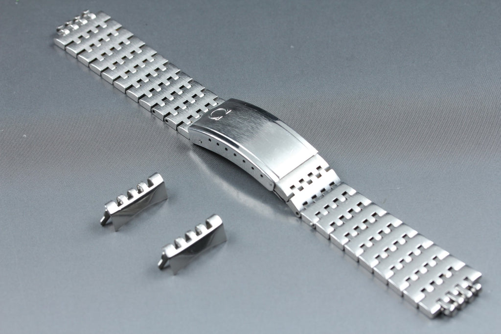 Near MINT OMEGA Bracelet FF725/1193 18mm Stainless Steel Silver Men's Vintage