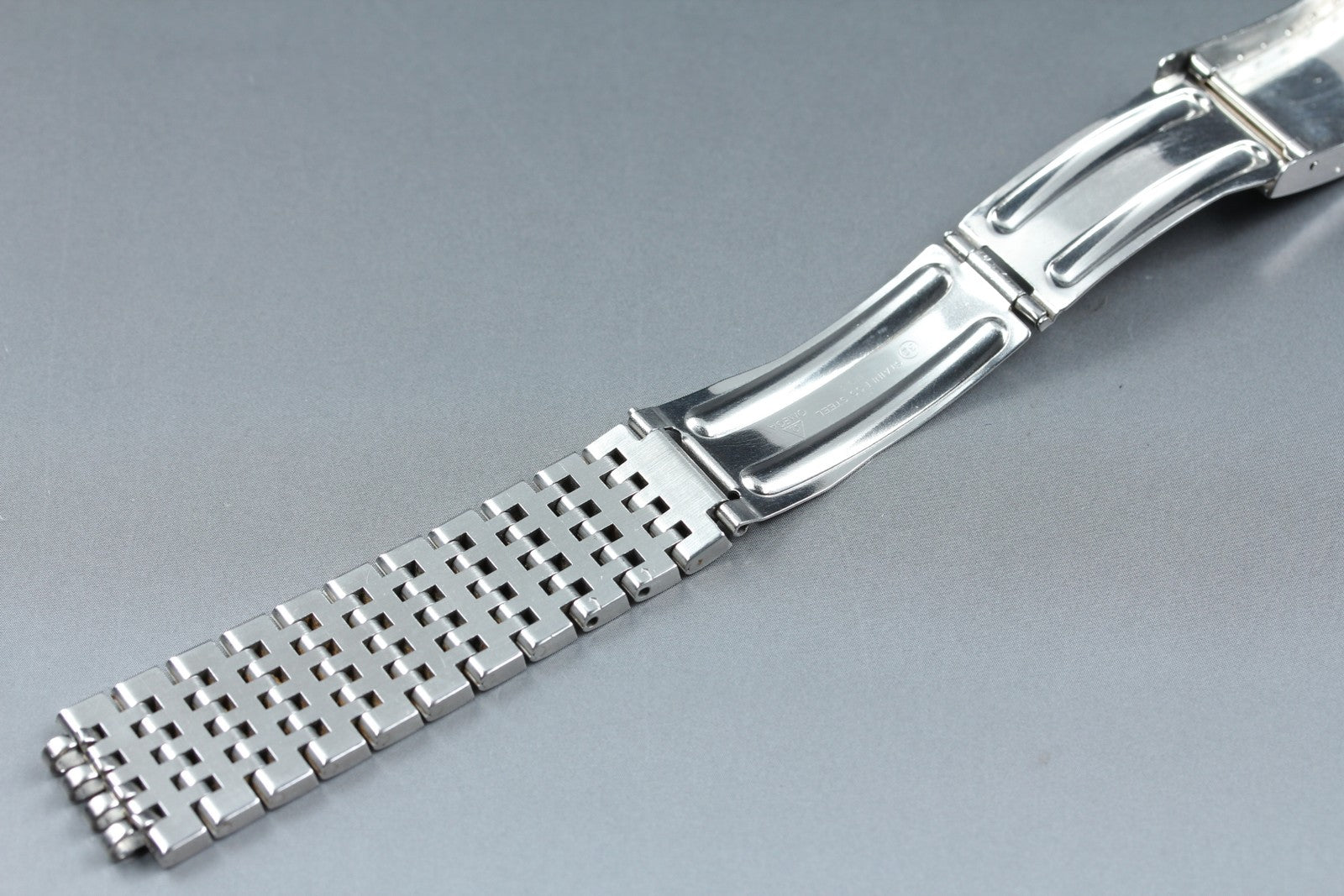 Near MINT OMEGA Bracelet FF725/1193 18mm Stainless Steel Silver Men's Vintage
