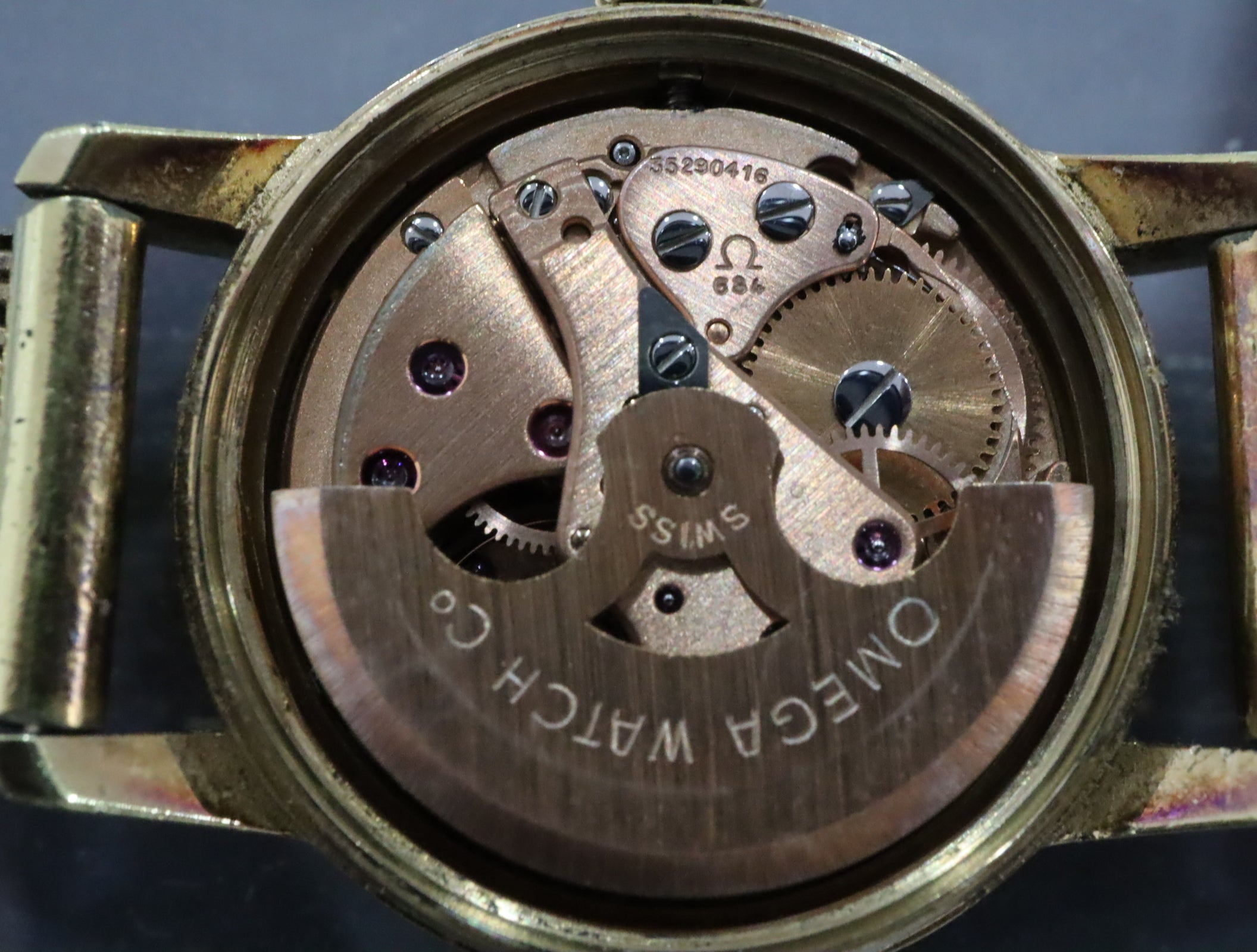 1972 Near MINT OMEGA Geneve 22mm 566.045 Automatic Gold Dial Women's Vintage