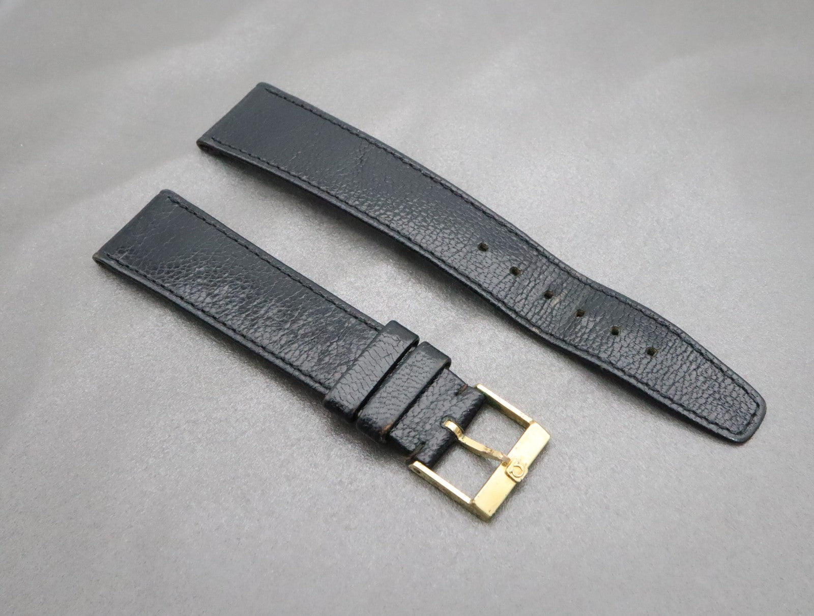OMEGA Genuine Black Leather Strap 19mm Watch Band Gold Buckle Vintage #2243-2