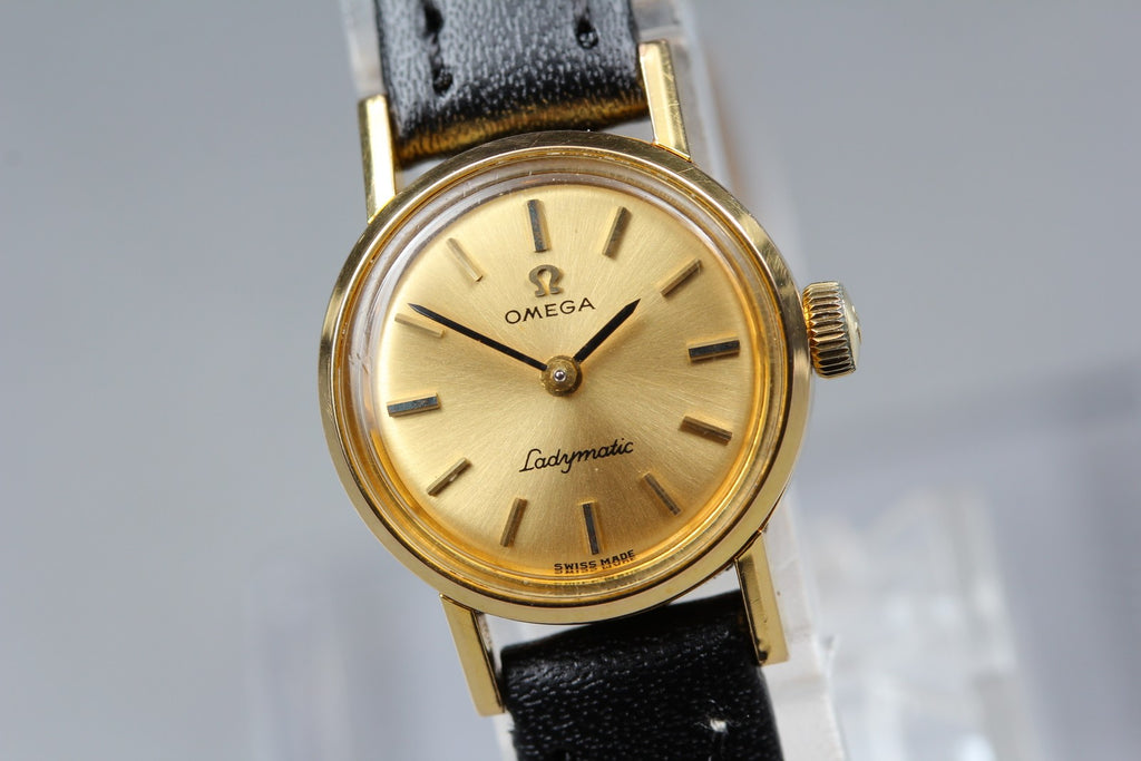 1966 Near MINT OMEGA Seamaster Ladymatic 19mm 555.003 Automatic Women's Vintage