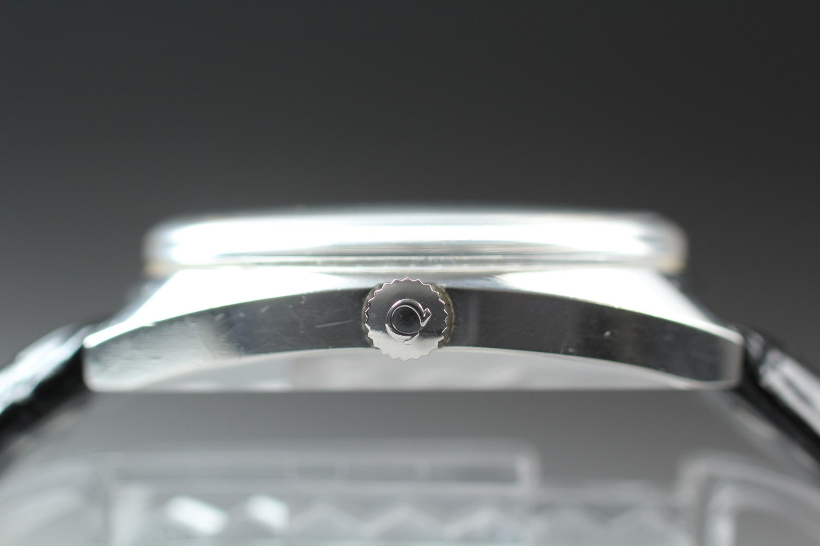 1960s Near MINT OMEGA Seamaster COSMIC 35mm 165026 Automatic Silver Men Vintage