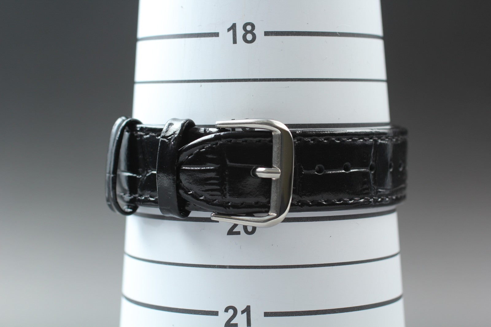 1960s Near MINT OMEGA Seamaster COSMIC 35mm 165026 Automatic Silver Men Vintage