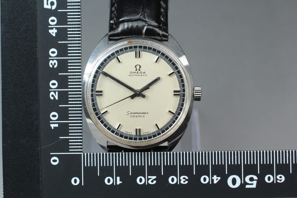 1960s Near MINT OMEGA Seamaster COSMIC 35mm 165026 Automatic Silver Men Vintage