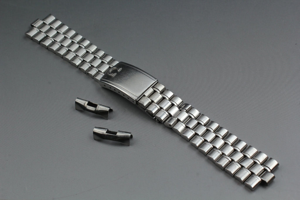 Near MINT OMEGA Bracelet 19mm FF526/1098 Stainless steel Silver Men's Vintage