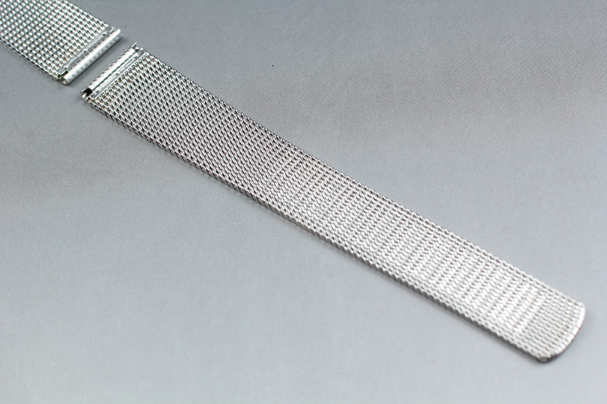 Near MINT OMEGA Milanese/Mesh Band 2046 19mm Stainless Bracelet Men's Vintage