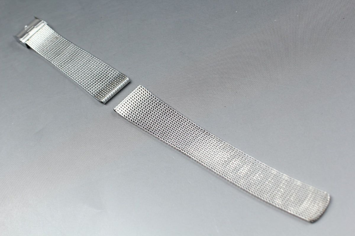 Near MINT OMEGA Milanese/Mesh Band 2046 19mm Stainless Bracelet Men's Vintage