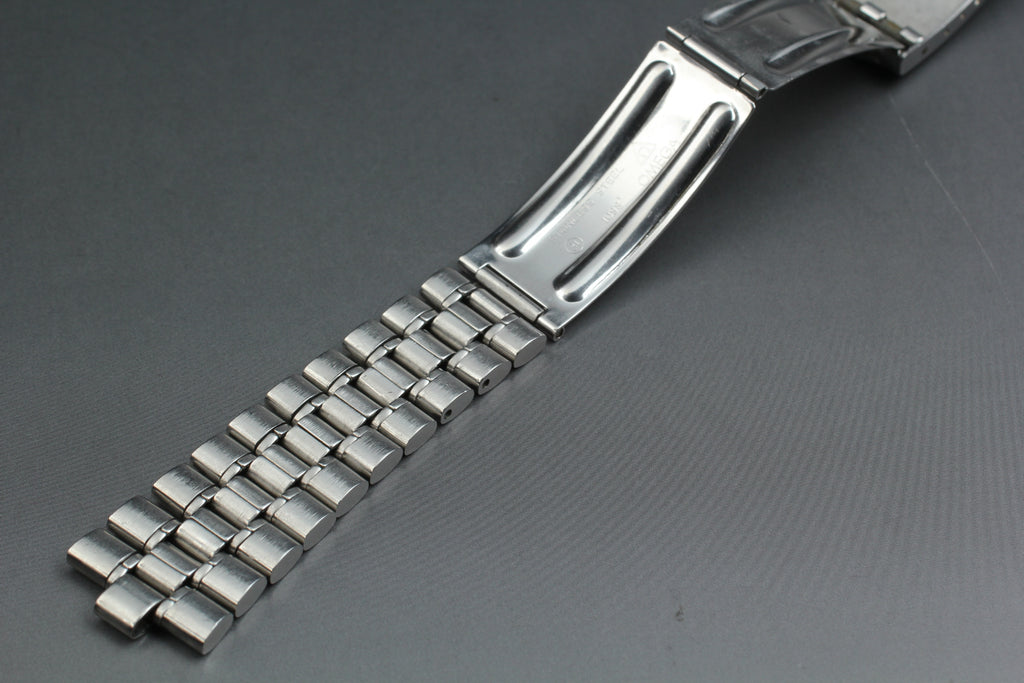 Near MINT OMEGA Bracelet 19mm FF526/1098 Stainless steel Silver Men's Vintage