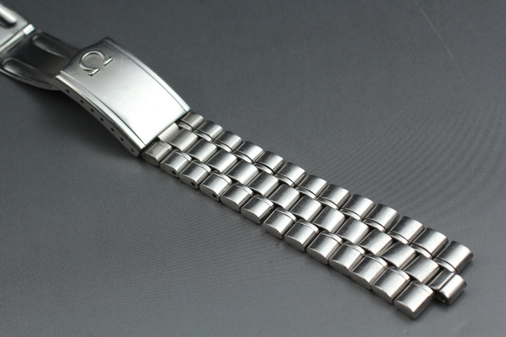 Near MINT OMEGA Bracelet 19mm FF526/1098 Stainless steel Silver Men's Vintage