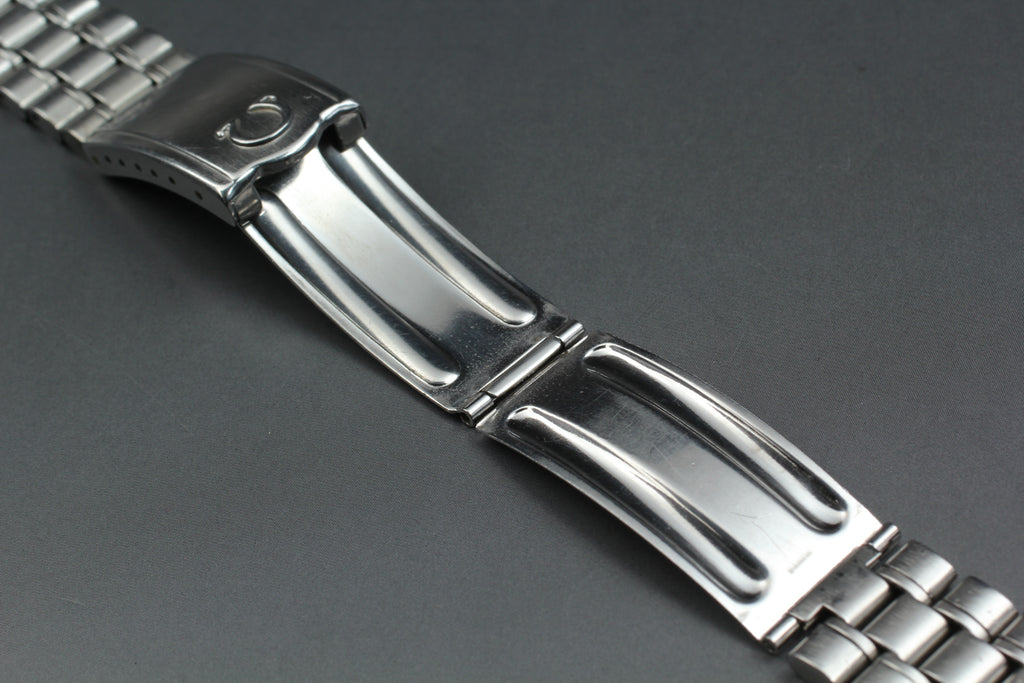 Near MINT OMEGA Bracelet 19mm FF526/1098 Stainless steel Silver Men's Vintage
