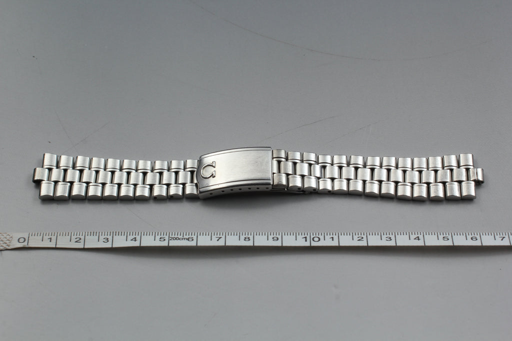 Near MINT OMEGA Bracelet 19mm FF526/1098 Stainless steel Silver Men's Vintage