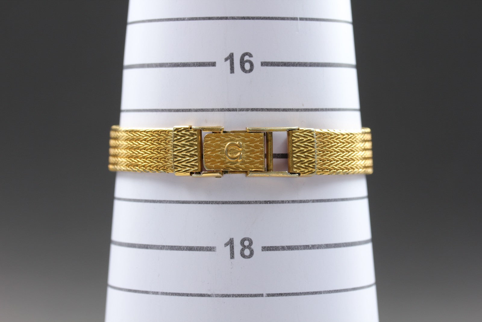 1984 OMEGA De Ville 19mm 591.0269 Quartz Gold Dial Women's Watch Vintage Exc+5