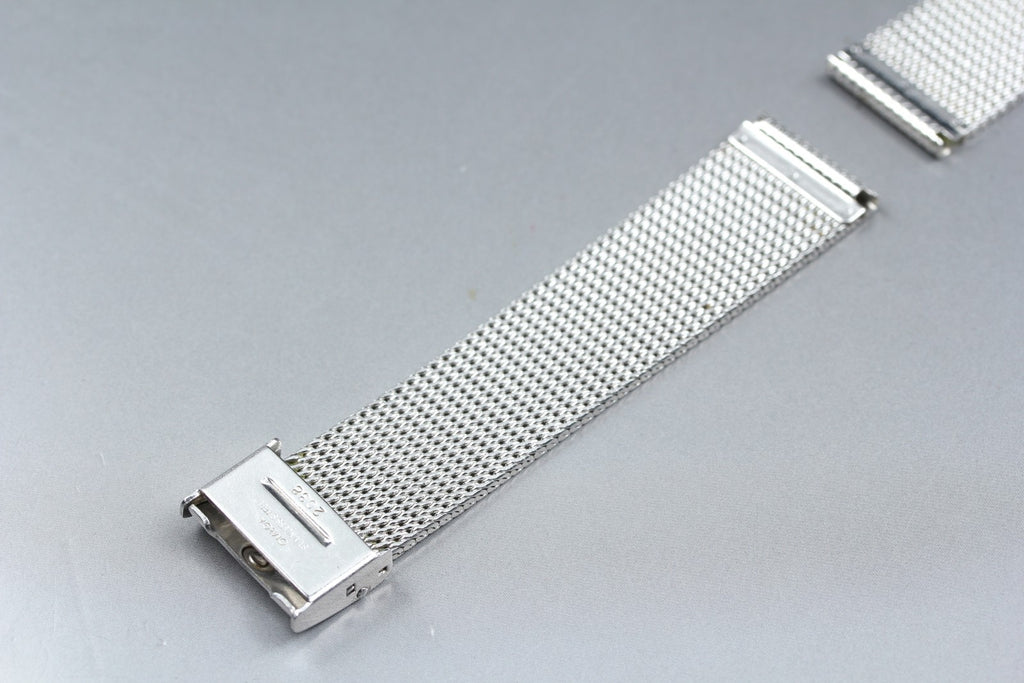 Near MINT OMEGA Milanese/Mesh Band 18mm 2038 Stainless Steel Silver Men Vintage