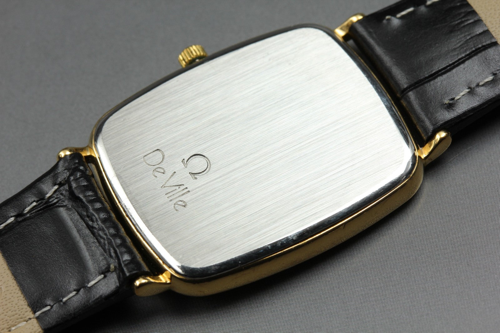 1988 OMEGA De Ville 26mm 195.0076.2 Quartz Gold Dial Men's Watch Vintage Exc+5