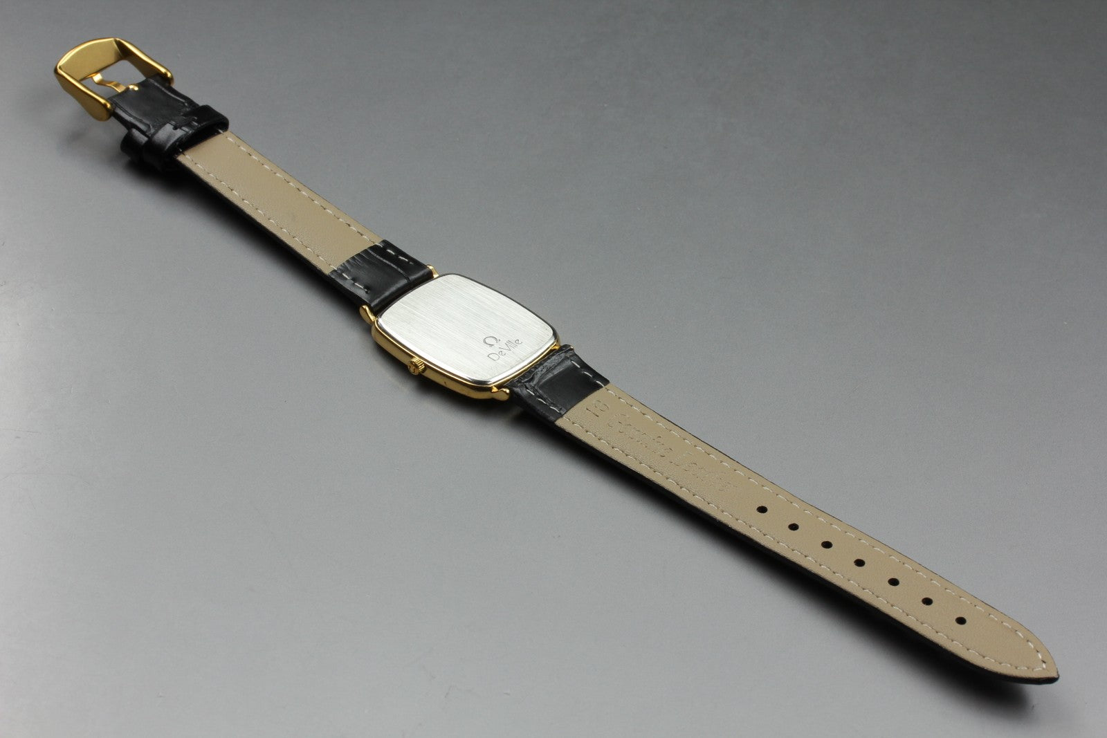 1988 OMEGA De Ville 26mm 195.0076.2 Quartz Gold Dial Men's Watch Vintage Exc+5