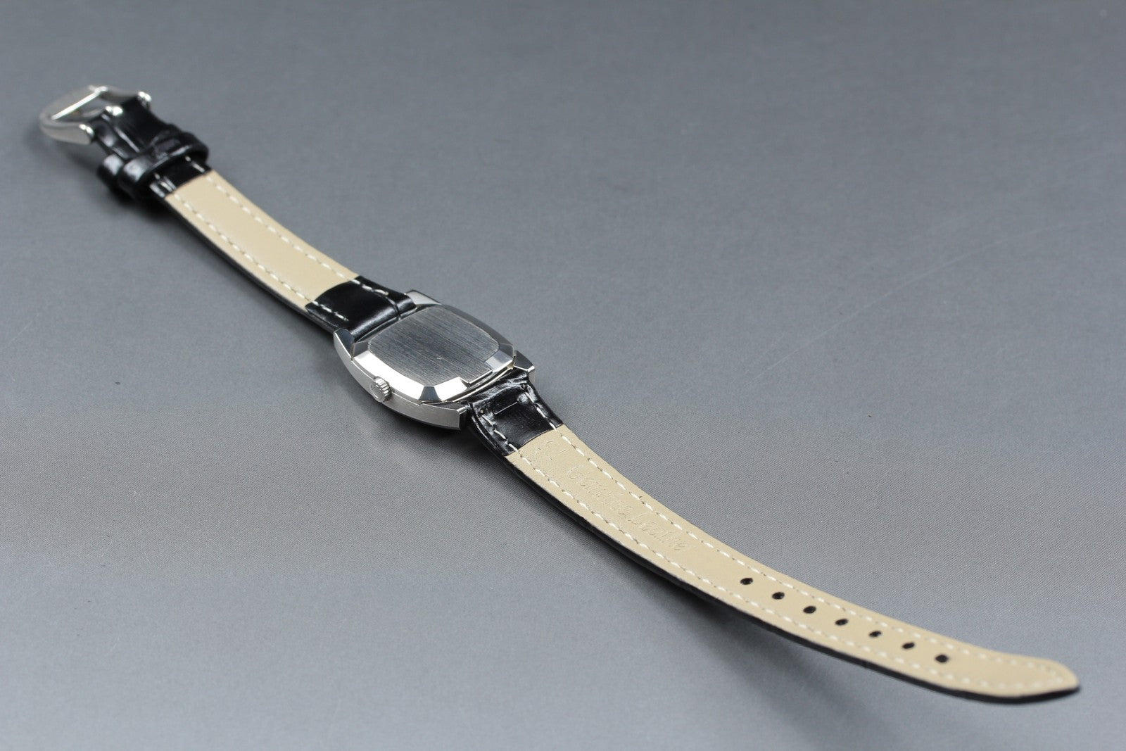 1969 MINT OMEGA De Ville 20mm 511.256 Manual Wind Silver Dial Women's Vintage