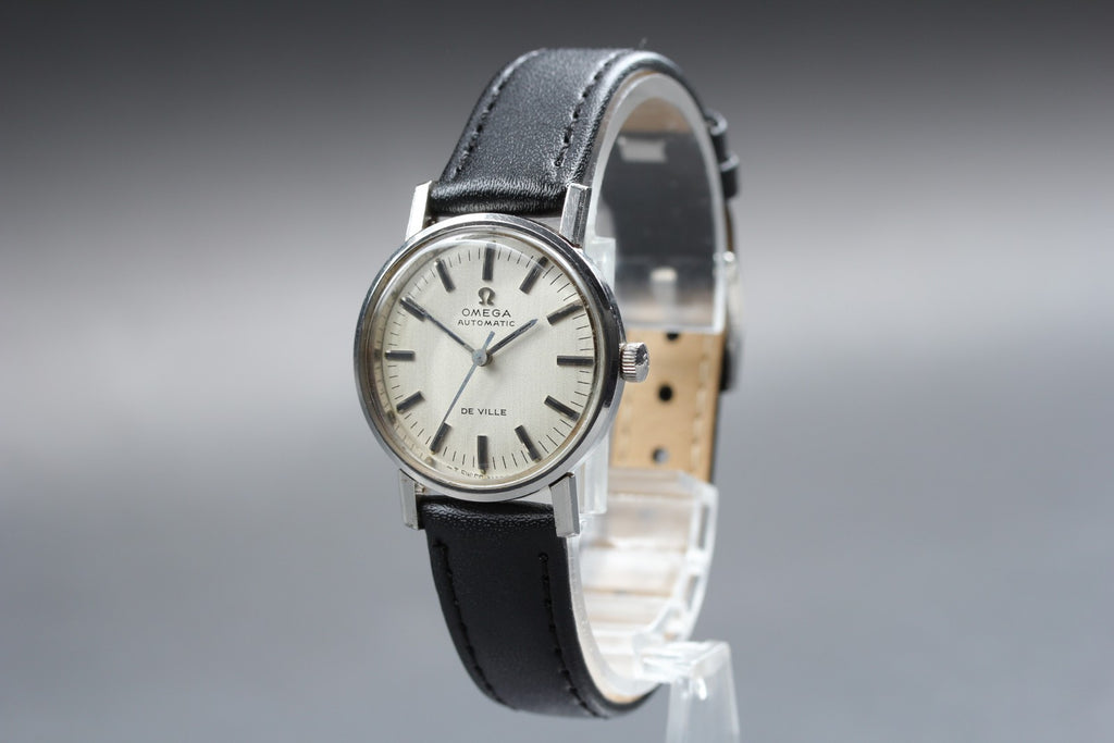Near MINT OMEGA Seamaster De Ville 27mm Automatic White Dial Women's Vinrage