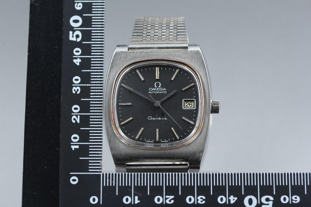 1974 Near MINT OMEGA Geneve 36mm 166.0190 Automatic Black Dial Men's Vintage
