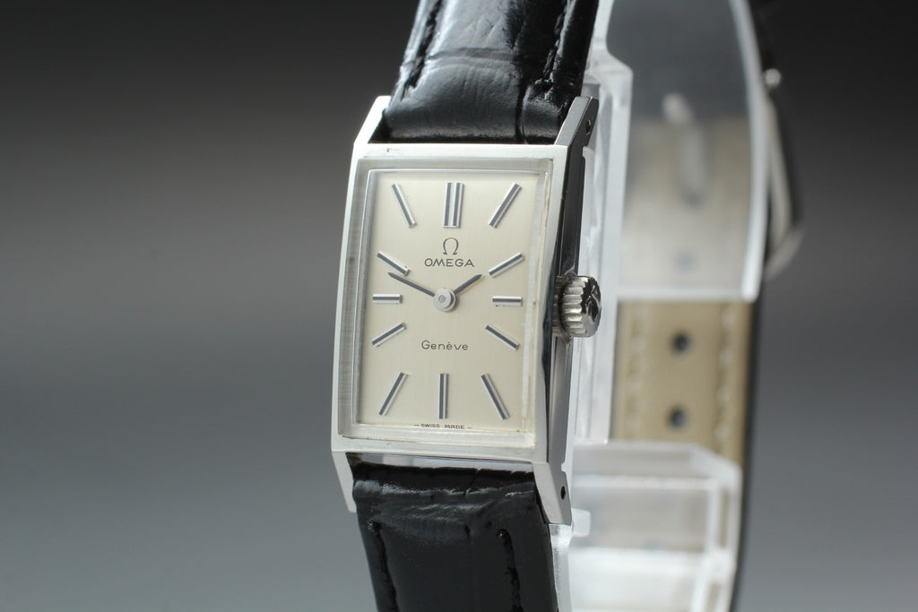 1970 MINT OMEGA Geneve 15mm 511.357 Manual Winding Silver Dial Women's Vintage