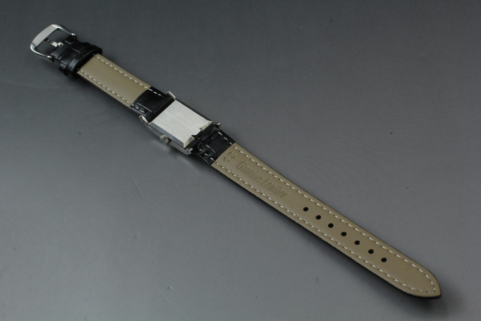1970 MINT OMEGA Geneve 15mm 511.357 Manual Winding Silver Dial Women's Vintage