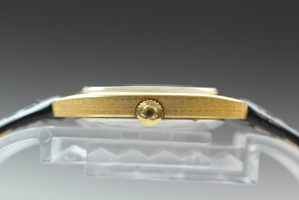 1978 Near MINT OMEGA De Ville 25mm 511.0531 Manual Gold Dial Women's Vintage
