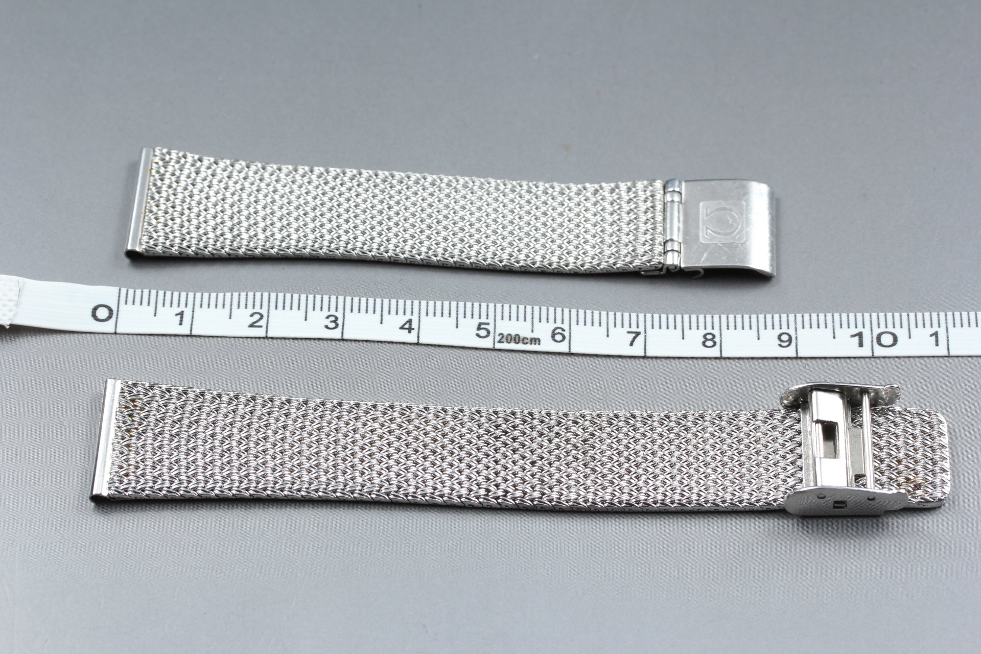 Near MINT OMEGA Milanese/Mesh Band 18mm Stainless Bracelet Silver Men's Vintage