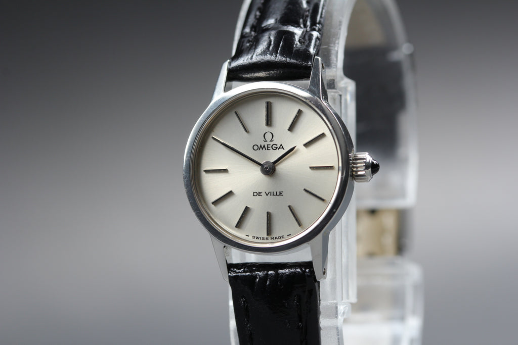 1977 Near MINT OMEGA De Ville 20mm 511.0371 Manual Silver Dial Women's Vintage