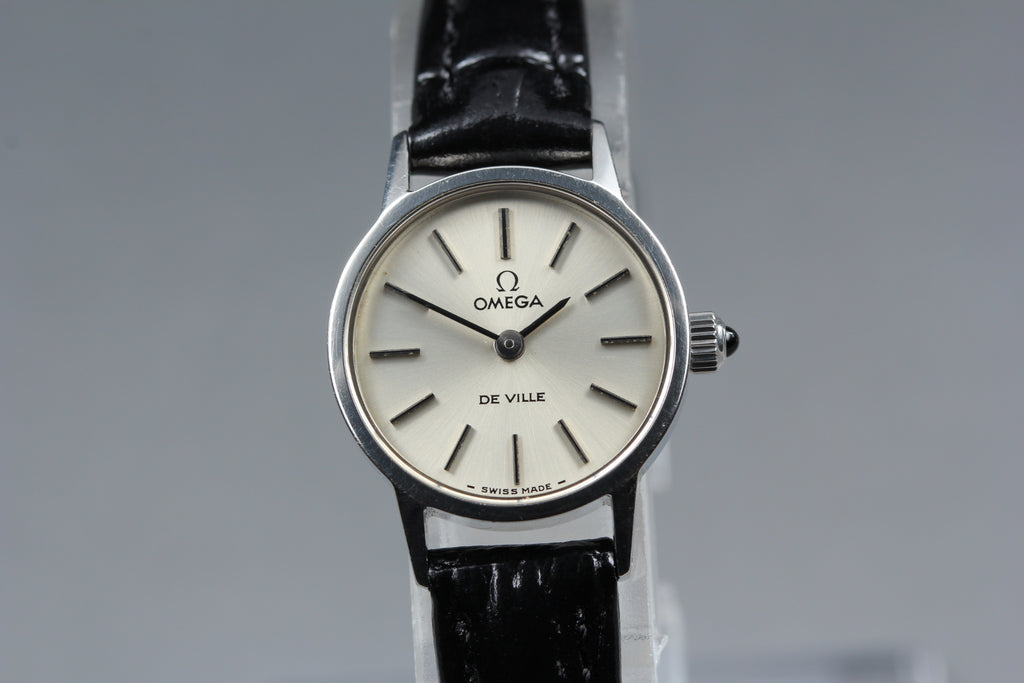 1977 Near MINT OMEGA De Ville 20mm 511.0371 Manual Silver Dial Women's Vintage