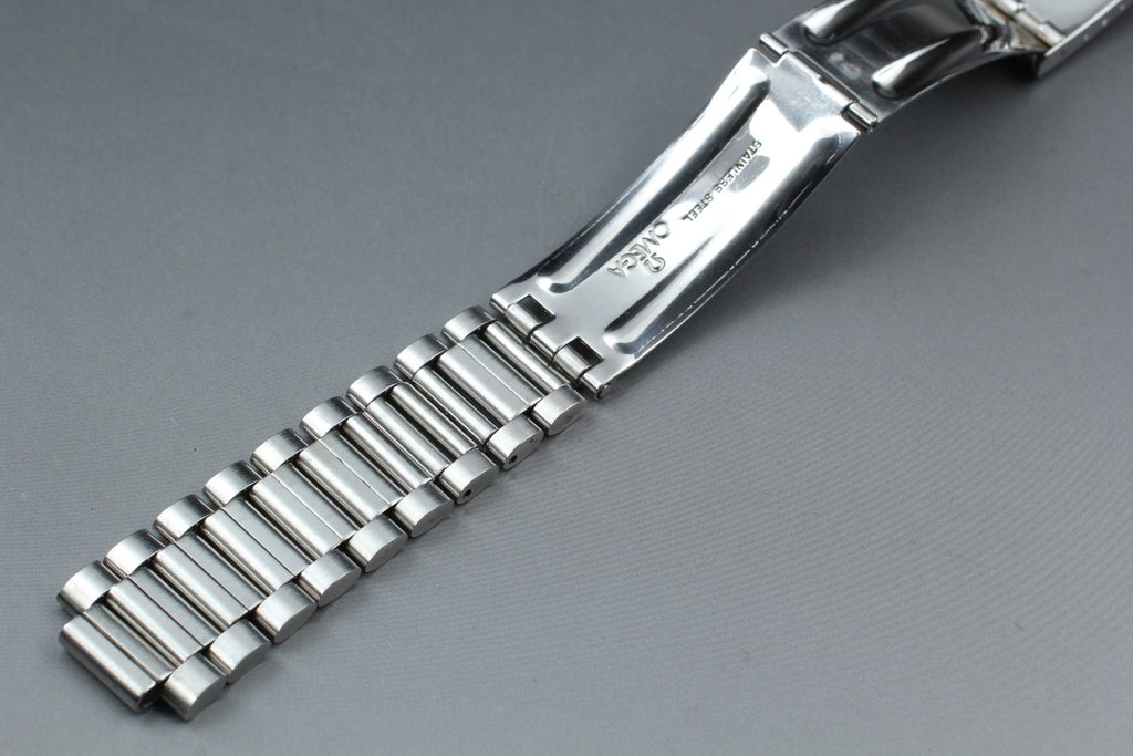 Near MINT OMEGA Bracelet FF110 18mm Stainless Steel Silver Men's Vintage