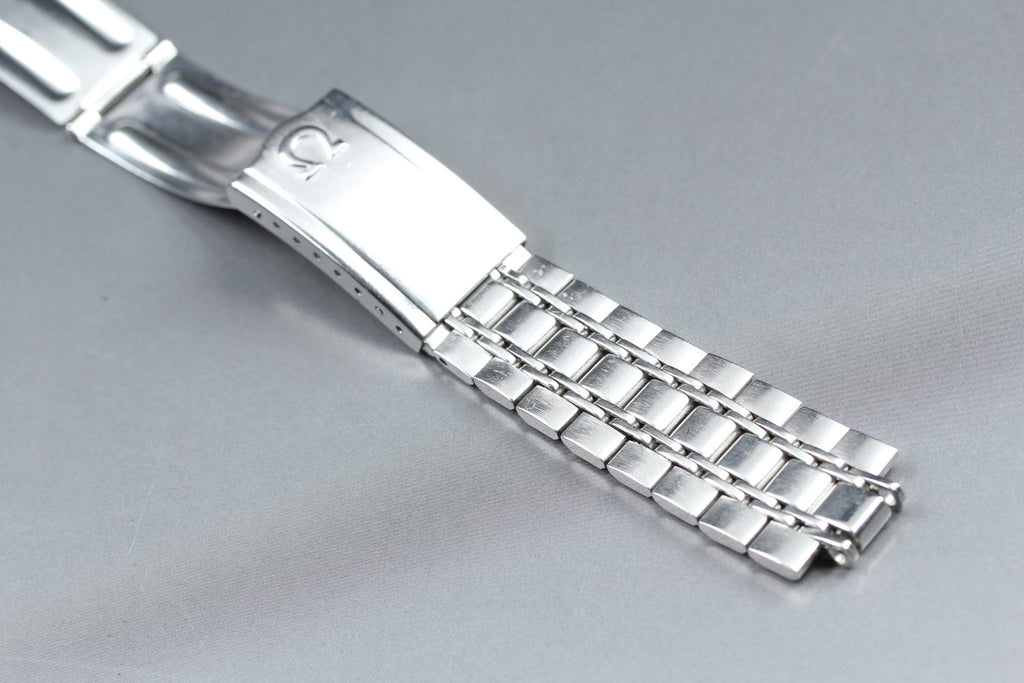 Near MINT OMEGA Bracelet FF041/2030 18mm Stainless Steel Silver Men's Vintage