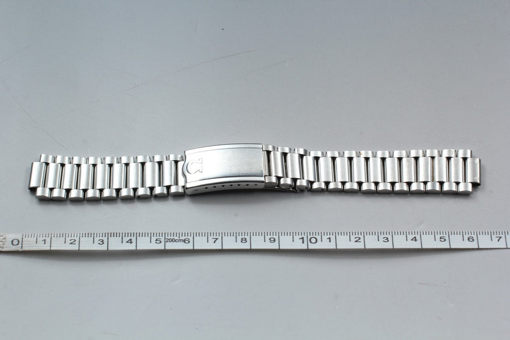 Near MINT OMEGA Bracelet FF110 18mm Stainless Steel Silver Men's Vintage