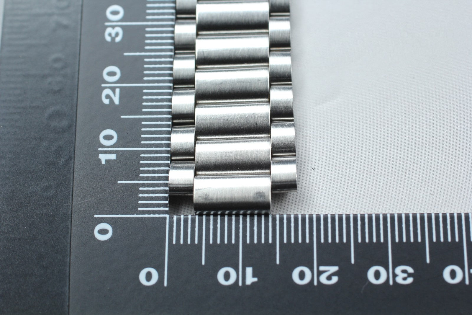 Near MINT OMEGA Bracelet FF110 18mm Stainless Steel Silver Men's Vintage