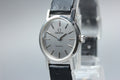 1974 Near MINT OMEGA Geneve 21mm 511.0411 Manual Silver Dial Women's Vintage