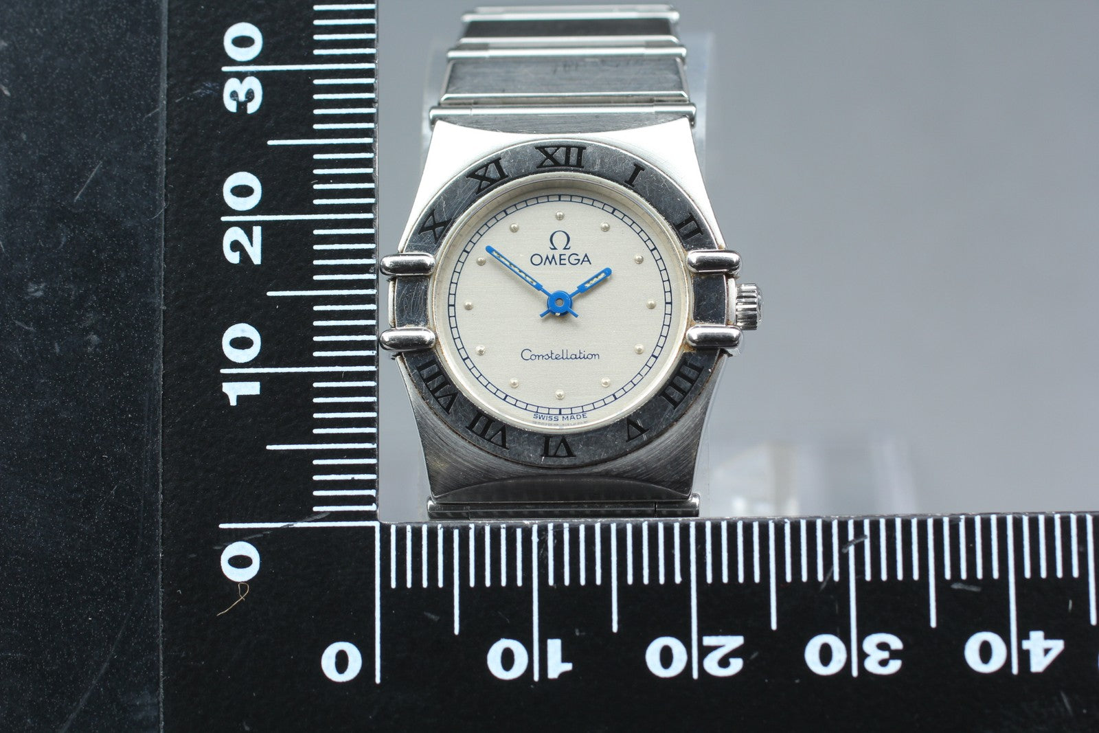 Full Set 1993 Near MINT OMEGA Constellation 22mm 795.1080.1 Silver Quartz Women