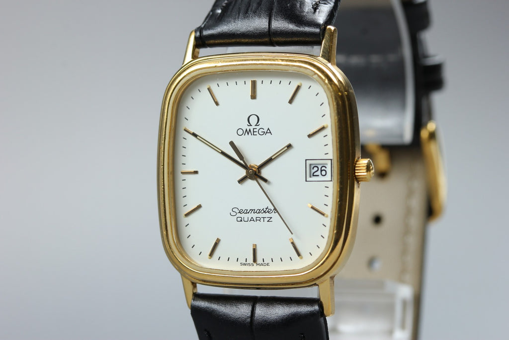 1986 Near MINT OMEGA Seamaster 28mm 196.0267.1 Quartz White Dial Men's Vintage