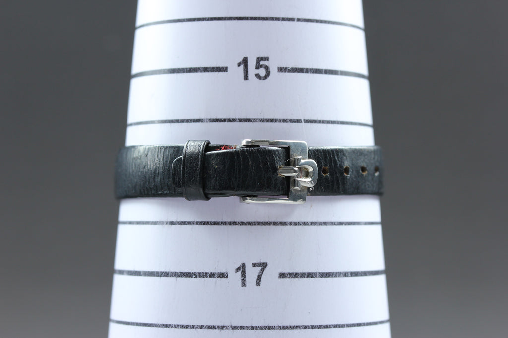 1974 Near MINT OMEGA Geneve 21mm 511.0411 Manual Silver Dial Women's Vintage