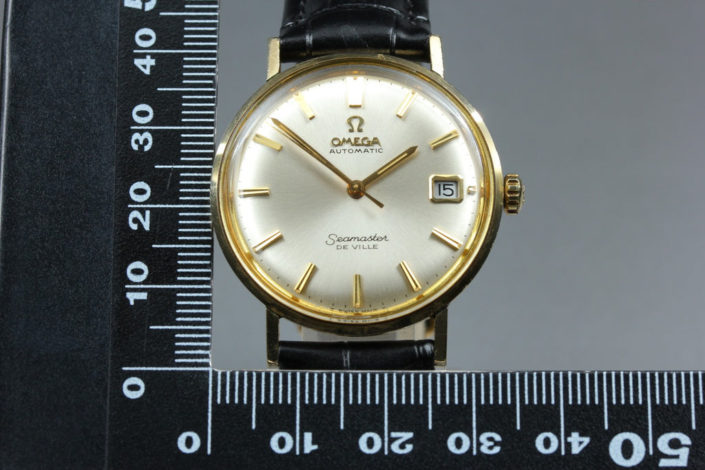 Near MINT OMEGA Seamaster De Ville 34mm Automatic Champagne Dial Men's Vintage