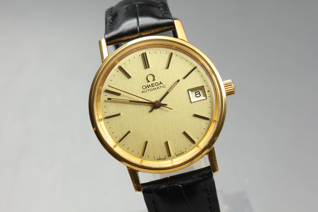 1977 Near MINT OMEGA Seamaster 35mm 166.0202 Automatic Gold Dial Men's Vintage