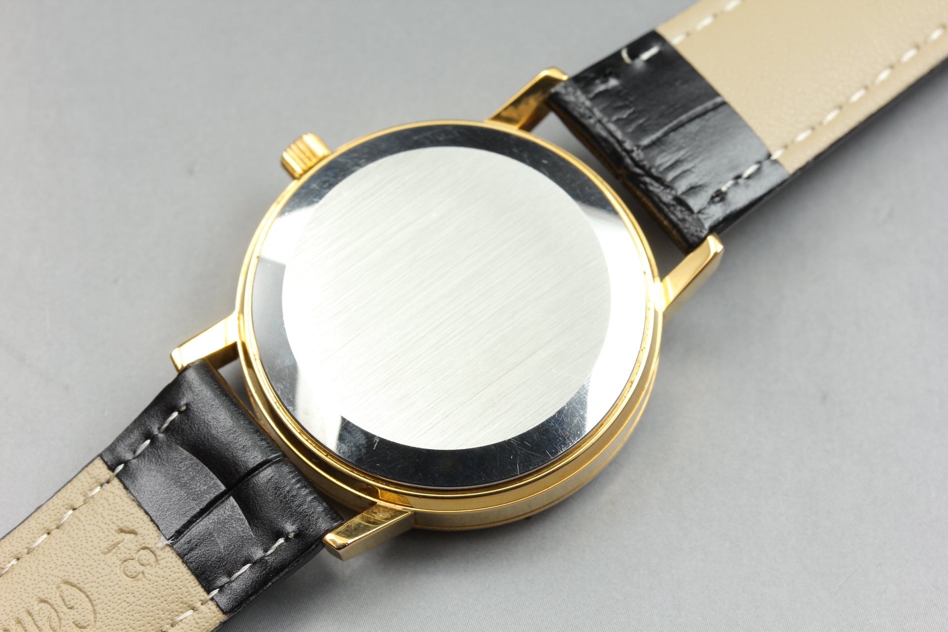 1977 Near MINT OMEGA Seamaster 35mm 166.0202 Automatic Gold Dial Men's Vintage