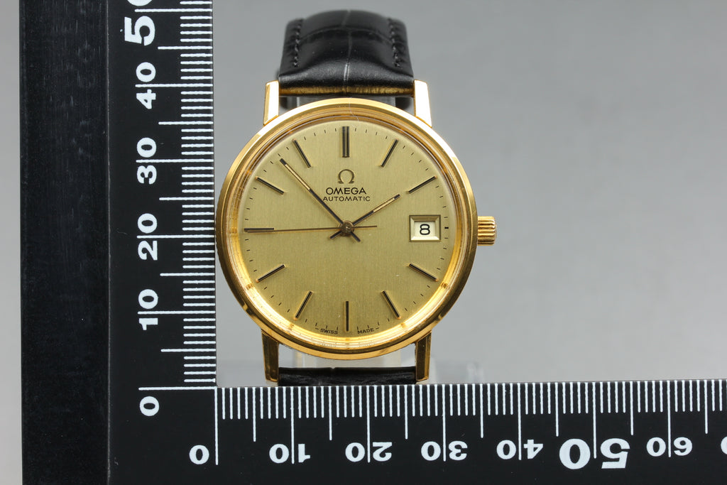 1977 Near MINT OMEGA Seamaster 35mm 166.0202 Automatic Gold Dial Men's Vintage