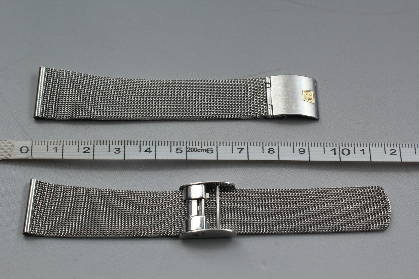 Near MINT OMEGA Milanese/Mesh Band 2058 19mm Stainless Steel Silver Men Vintage
