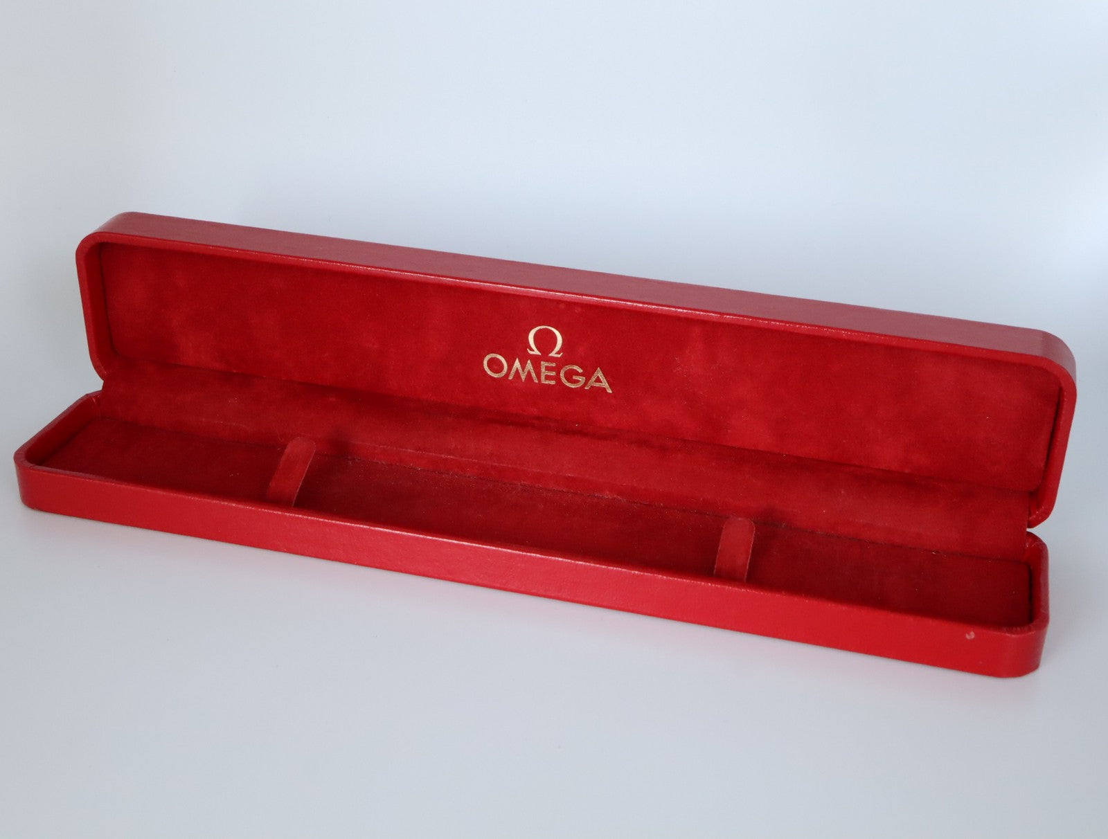 Near MINT OMEGA Vintage Red Watch Box Genuine Case Only for Women's #2620-2