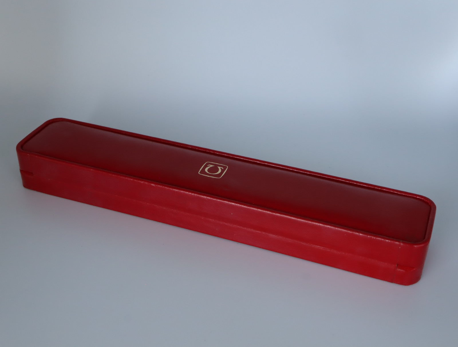 Near MINT OMEGA Vintage Red Watch Box Genuine Case Only for Women's #2634-2