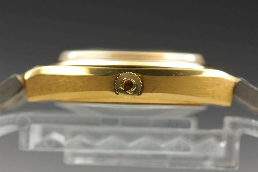 1979 MINT/Box OMEGA Seamaster 27mm 566.0087 Automatic Gold Dial Women's Vintage